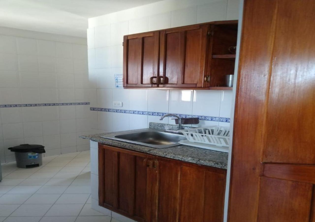 Apartamento Edificio Los Laureles Santa Marta  Eksteriør bilde